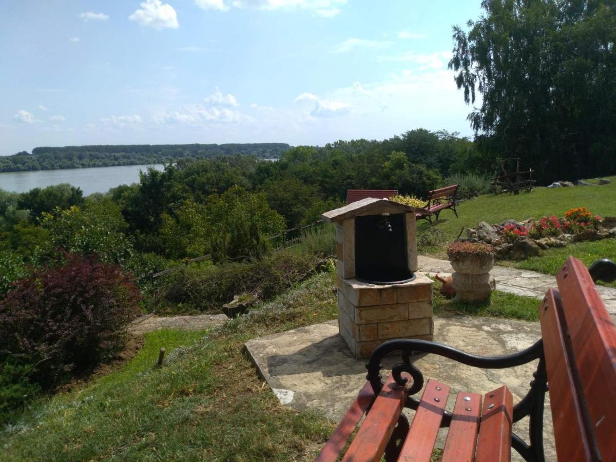 Villa Kornelija Stari Slankamen Экстерьер фото